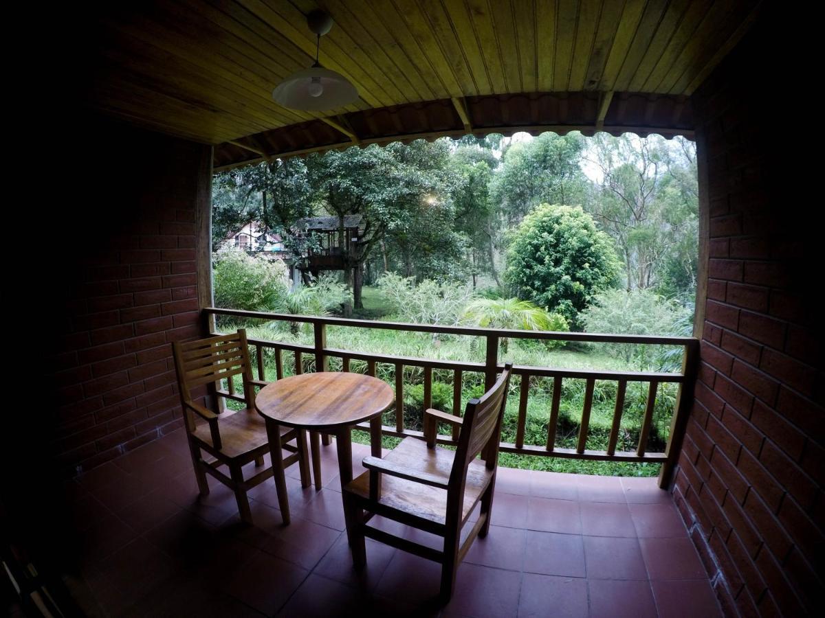 Mama Tungu Hostel บาญอส ภายนอก รูปภาพ