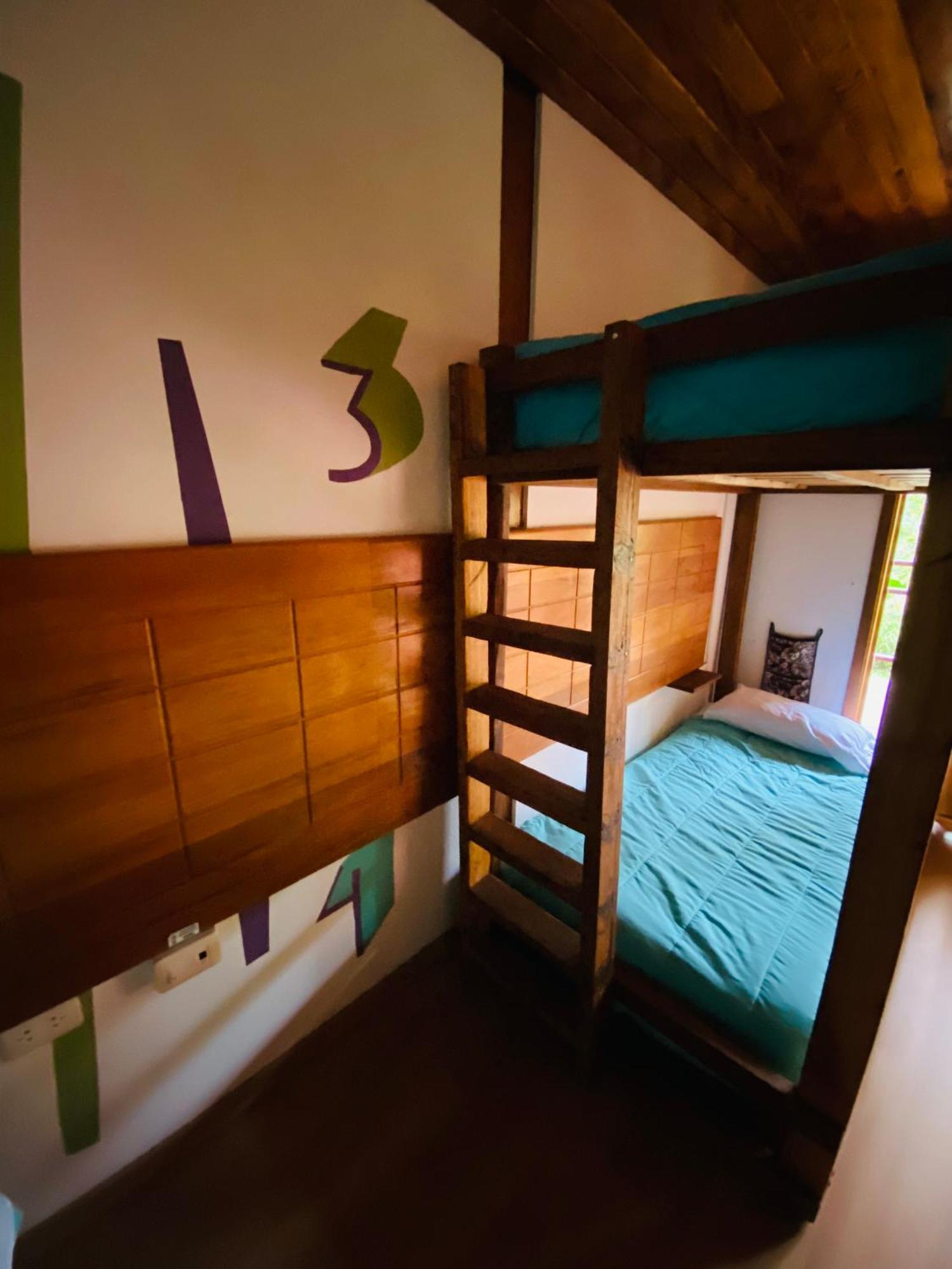 Mama Tungu Hostel บาญอส ภายนอก รูปภาพ