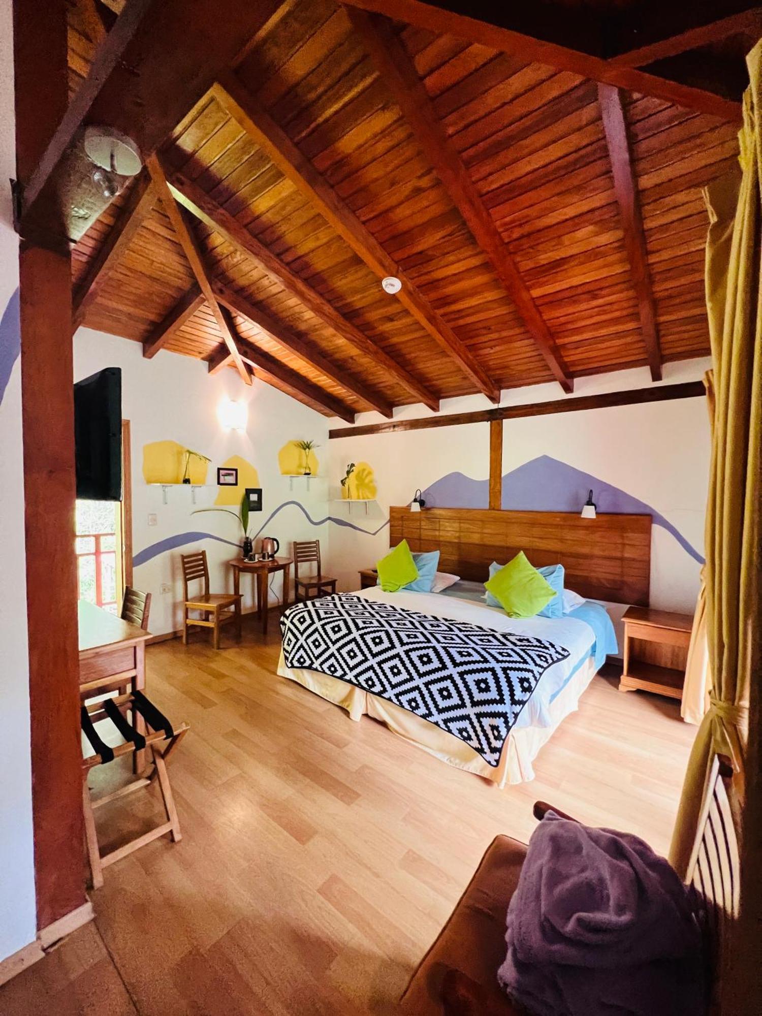 Mama Tungu Hostel บาญอส ห้อง รูปภาพ